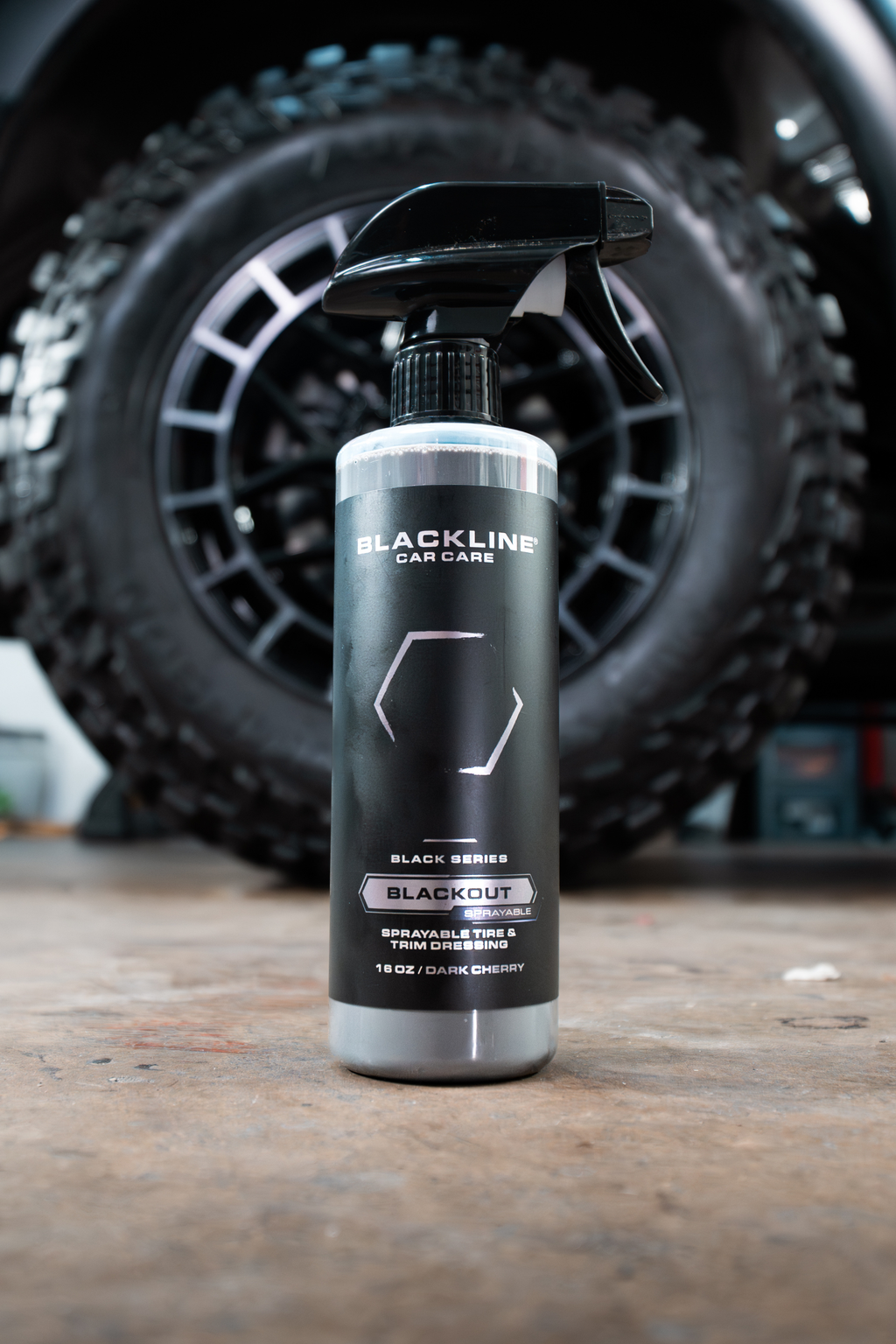 Blackline trim & tire dressing