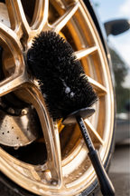 Blackline barrel brush