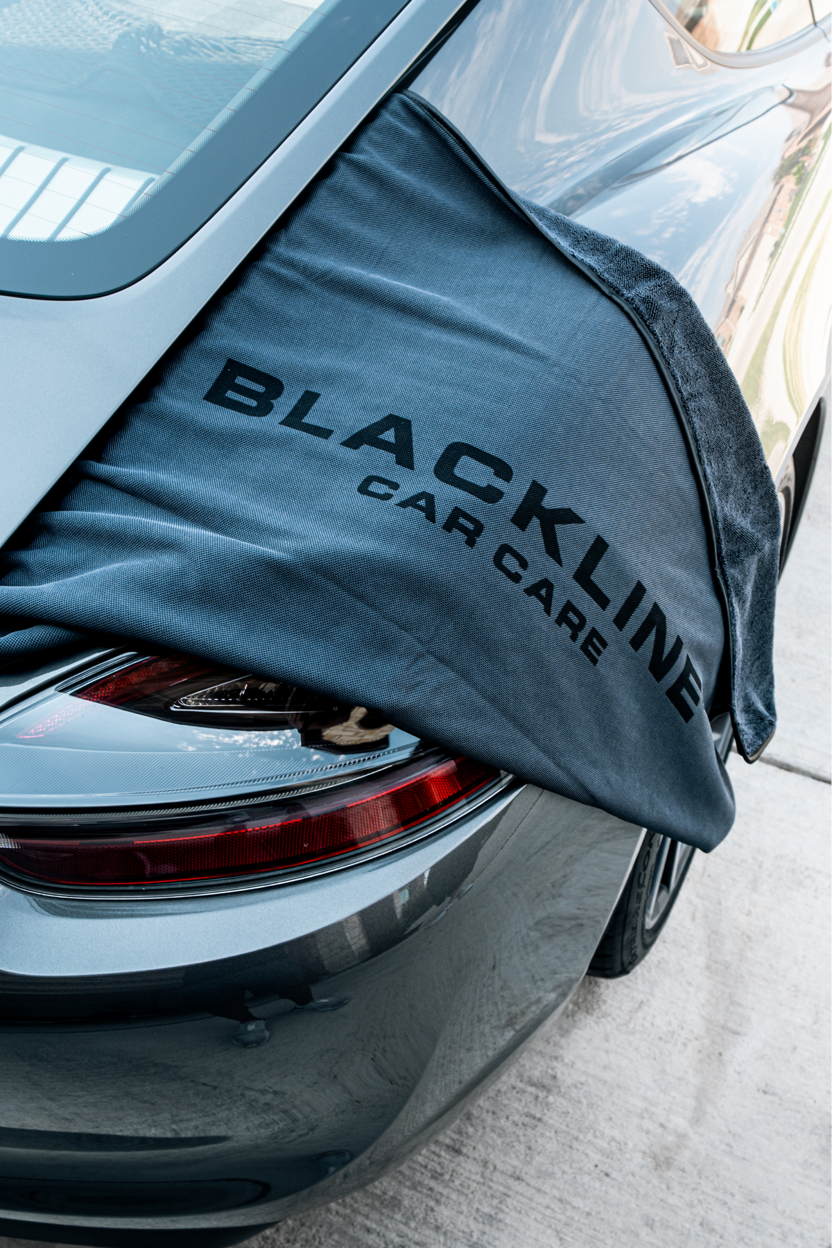 Blackline drying towel