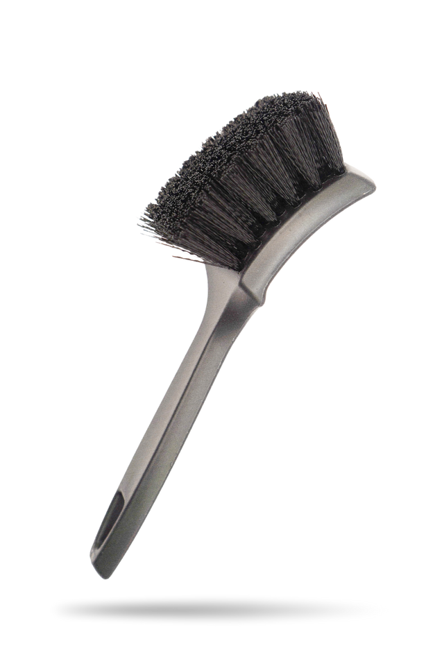 Blackline tire brush