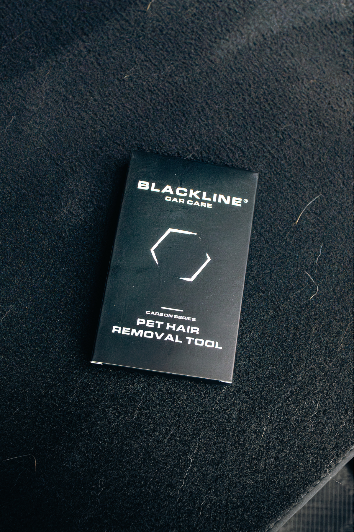 Blackline pet hair brush
